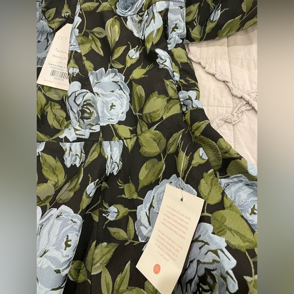 Ivy City Ivanna Dress NWT - Picture 3 of 5